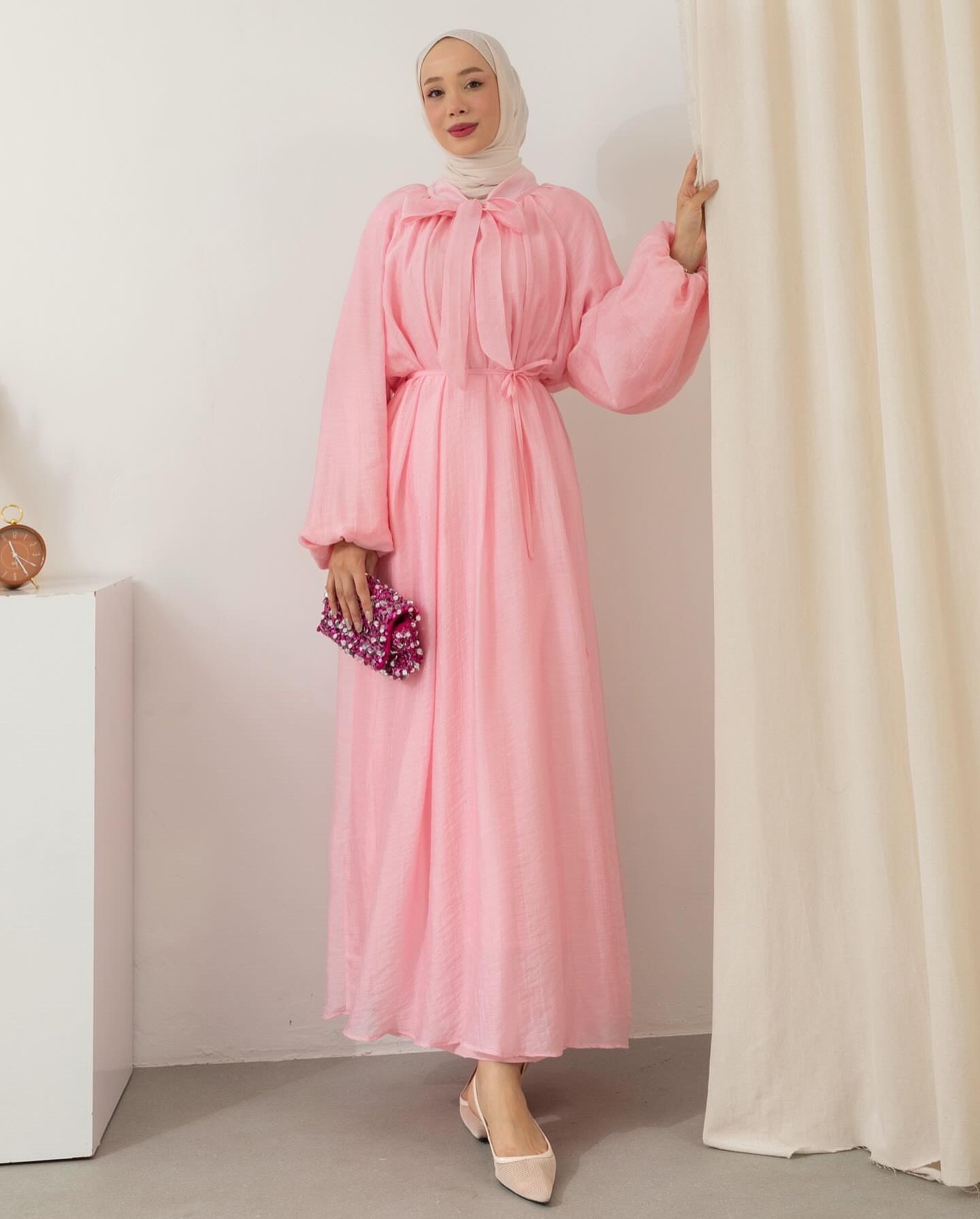 Robe Fluide Noué avec Coupe Longue